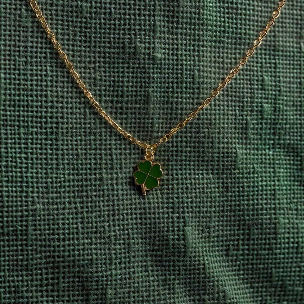 ☘️✨Modern Shamrock St. Patrick’s Day 14k Plated Gold Green Handmade Necklace ☘️✨